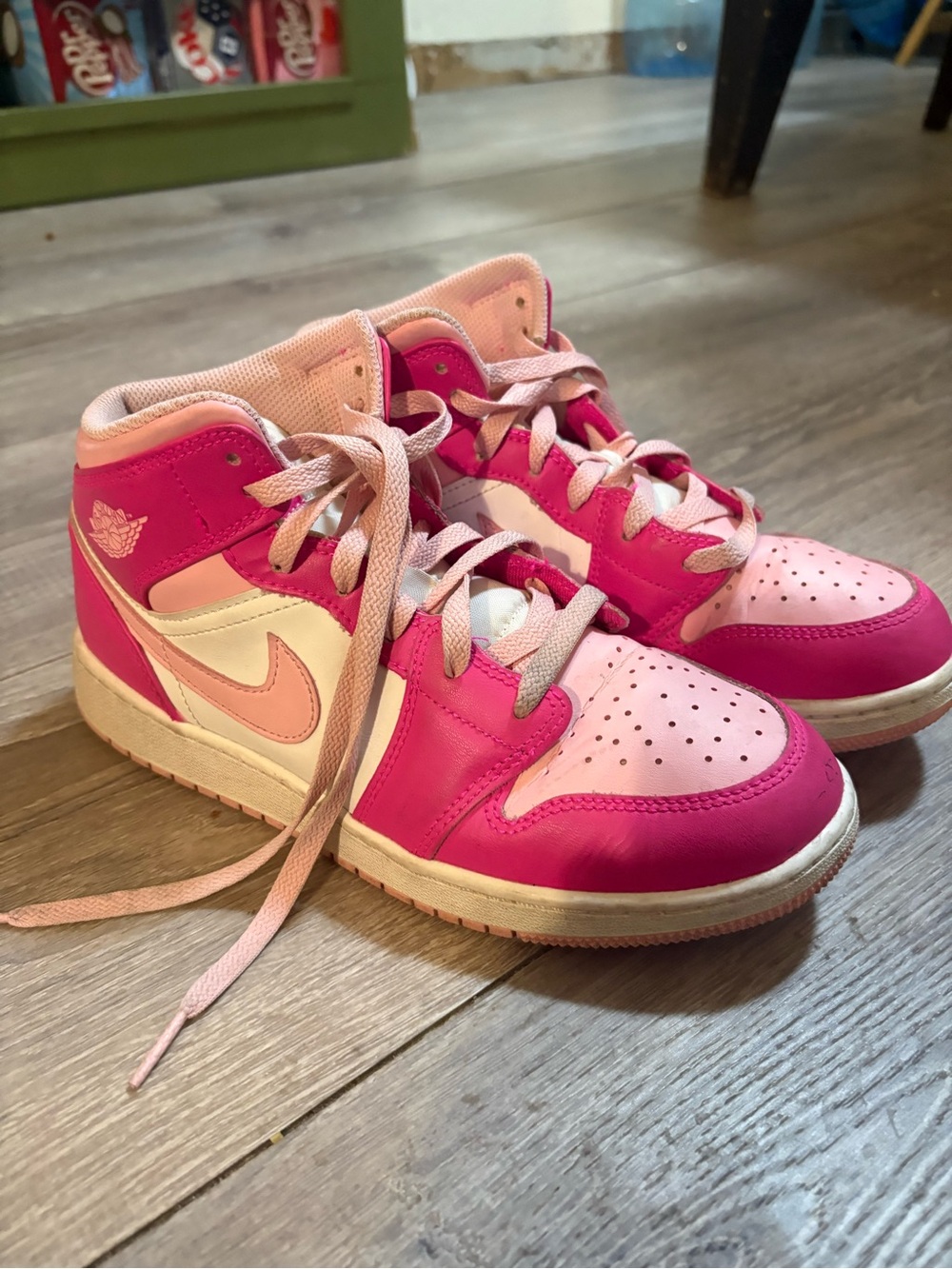 Women’s High-Top Sneakers - Pink/Light Pink